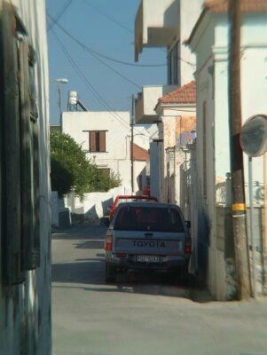 Tar du turen ut av Rhodos by, finner du mange små spennende byer. Her bilde fra byen Trianda, utenfor Ialyssos.