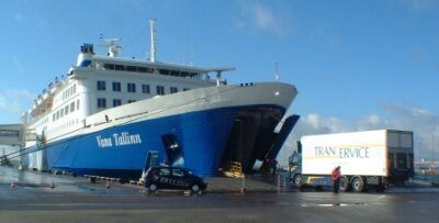 MS Vana Tallinn seiler mellom Paldiski i Estland og Kapellskär i Sverige