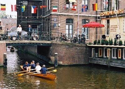 Amsterdams mange kanaler egner seg godt for en " roende sigth-seeing"