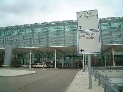 Hovedinngangen til Terminal 2 ved München Airport.