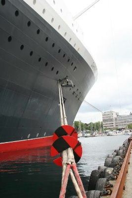 Snart kaster skipet loss, og forlater Stavanger for denne gang.