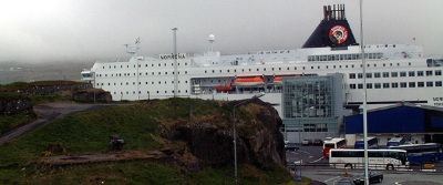 Norrøna sett fra Smyril Lines hovedkontor i Torshavn
