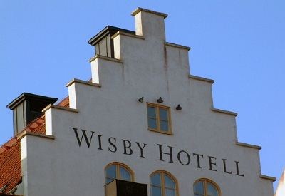 Wisby Hotell holder blant annet til i et  hollandsk inspirert hus , som sikkert ble bygget på 13-1400 tallet...