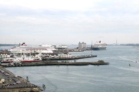 Southampton blir hovedbasen når det nye skipet i Freedom-klassen fra Royal Caribbean,Independence of the Seas, settes inn i trafikk i 2008.