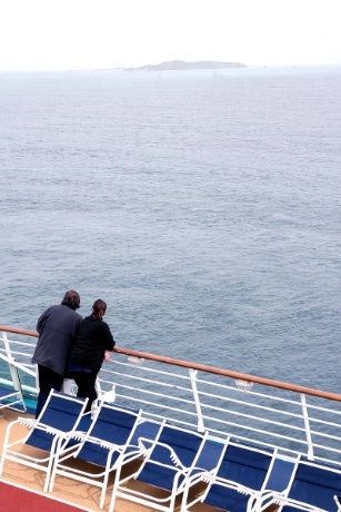 Stadig flere velger cruise som ferieform, og man skjønner godt hvorfor. Her mangler det ikke på tilbud av noe, og man skal ikke glemme at under cruiseturen legger også skipene til kai i spennende havner.