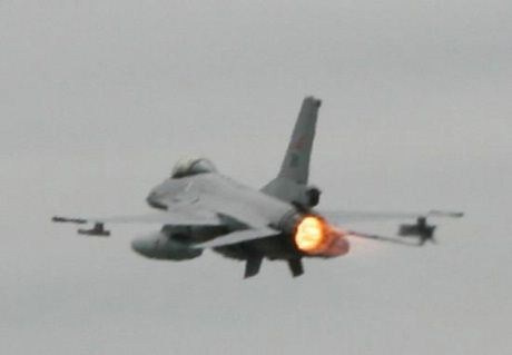 F-16 - afterburners bråker noe vanvittig !