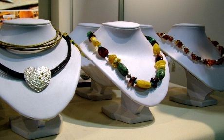 Noen av smykkene som ble laget