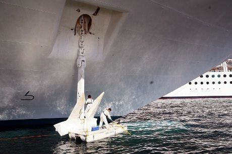 Landligge betyr jobb for mannskapet på Grand Princess