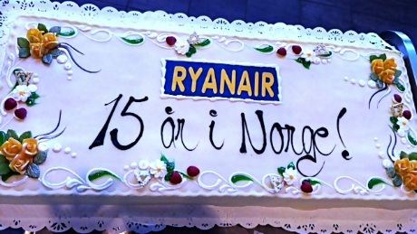 Ryanair feier 15 år i Norge høsten 2012