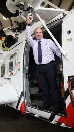 Keith Devaney som er leder av CHC`s SAR-helikopteravdeling på Shetland
