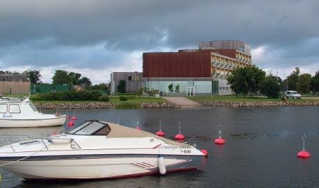 GoSpa ligger ved sjøen i Kuresaare på Saaremaa (Ösel)