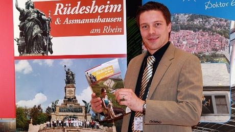 Christian Schüller fra Rüdesheim- favorittby for norske bussturister gjennom flere generasjoner