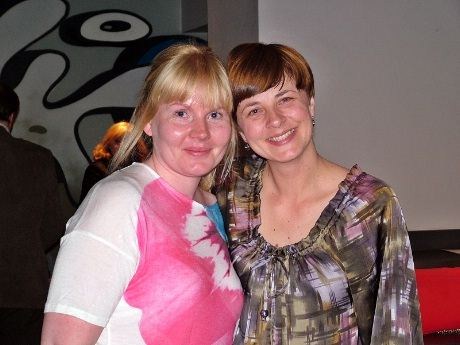 Karen Sand fra den spanske ambassaden og Lucie Vallin fra Tjekkia