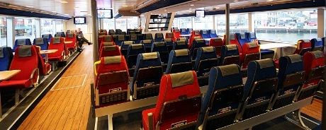 Ombord er det plass til 147 passasjerer