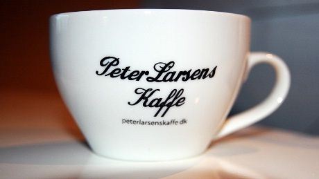 Peter Larsens Kaffe - et av Viborgs mesk kjente varemerker ved siden av Domkirken og håndballjentene,  serveres i hotellets restauranter.