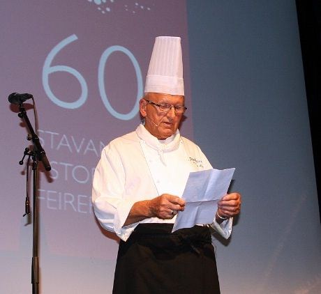 Hotellets tidligere kjøkkensjef Klaus Posch, tok gjestene med på en kulinarisk reise. Han  begynte på Atlantic i 1963 og var ansatt i over 43 år - flesteparten av disse som kjøkkensjef.
